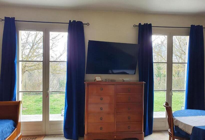 تختخواب و صبحانه Ferme De La Canardière