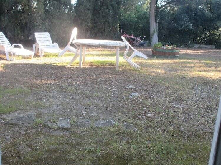 مبيت وإفطار Le Domaine Du Chapitre