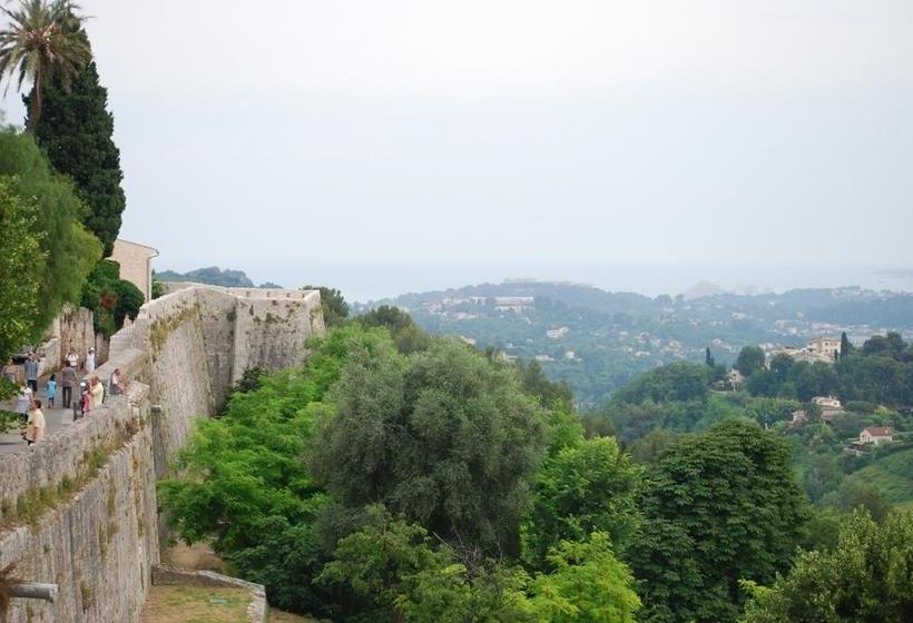 Les Cavaliers De Saint Paul B&b