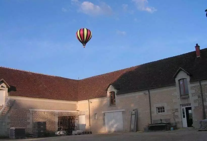 تختخواب و صبحانه Les Pierres D Aurèle Chambres D Hôtes
