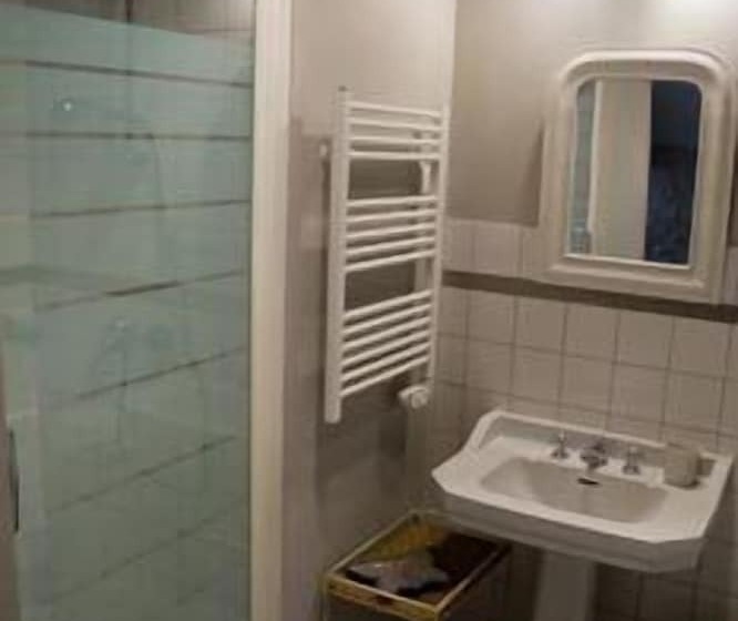 تختخواب و صبحانه Les Pierres D Aurèle Chambres D Hôtes