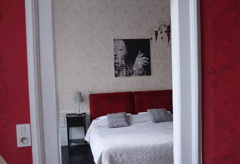 ベッドアンドブレックファースト Maison D Hôtes La Corne D Or