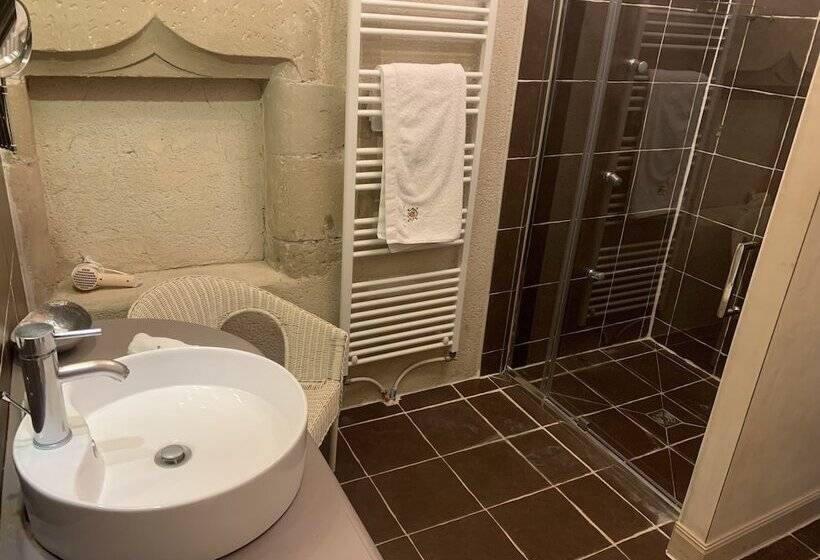 مبيت وإفطار Maison De La Pra