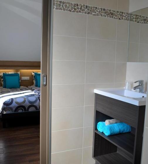 ホテル Auberge La Douce Montagne