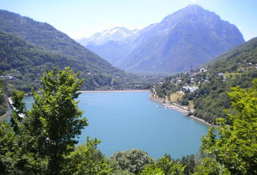 ホテル Auberge La Douce Montagne