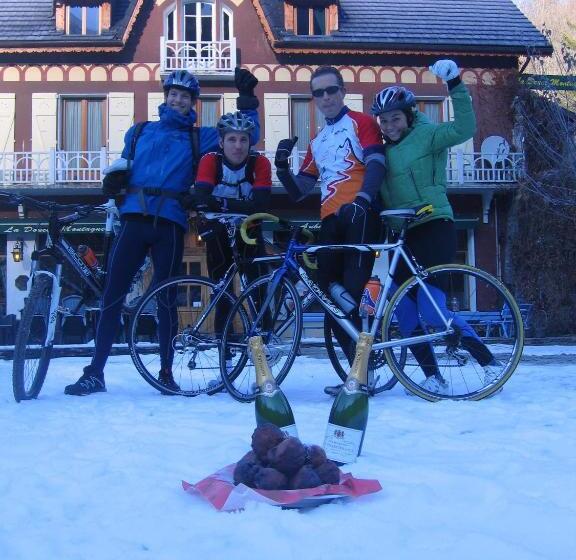 ホテル Auberge La Douce Montagne