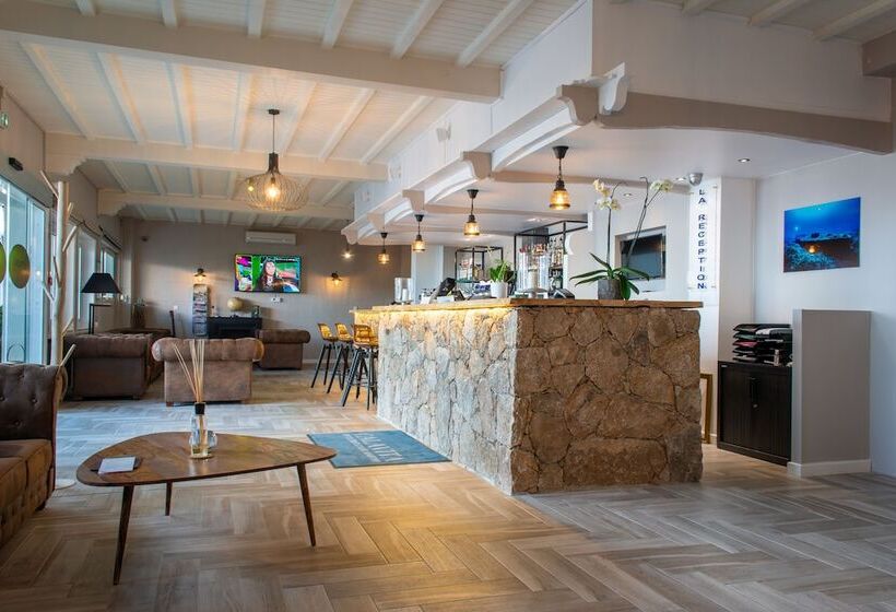 فندق Calavita Rooftop & Spa