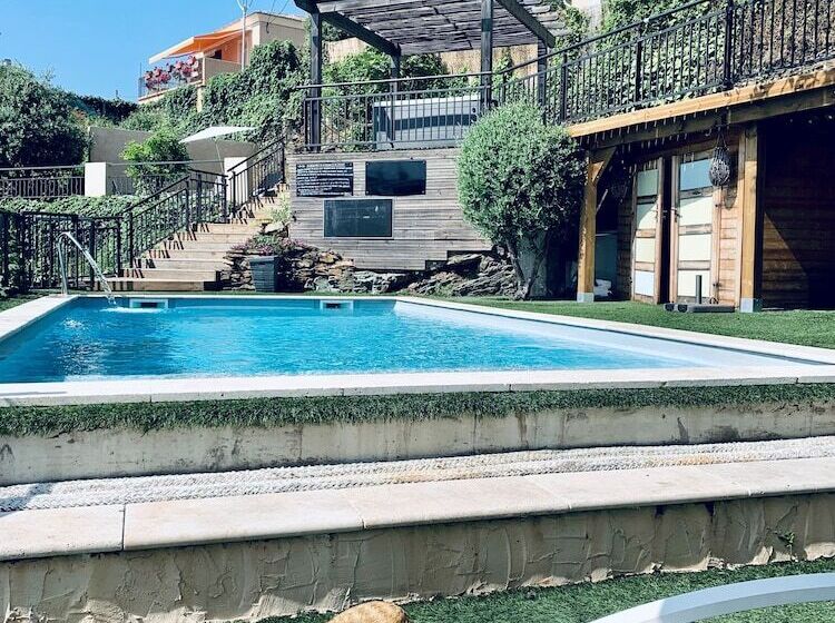 فندق Calavita Rooftop & Spa