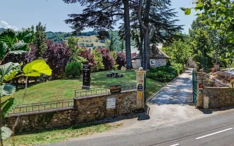 ホテル Château De La Falque, The Originals Relais