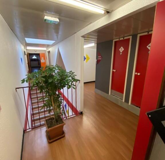 בית מלון כפרי Class'eco Albi