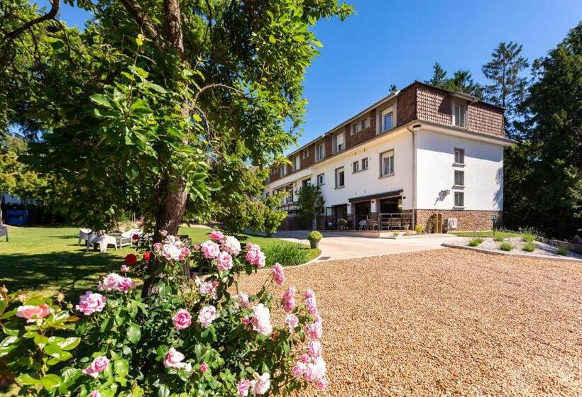 בית מלון כפרי De La Pommeraie