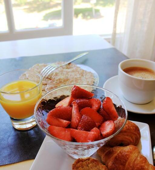 בית מלון כפרי De La Pommeraie