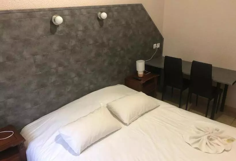 Hotelli Escal Hôtel