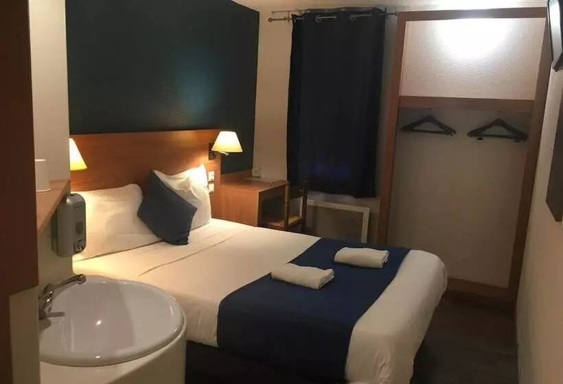 Hotelli Glisy Hôtel