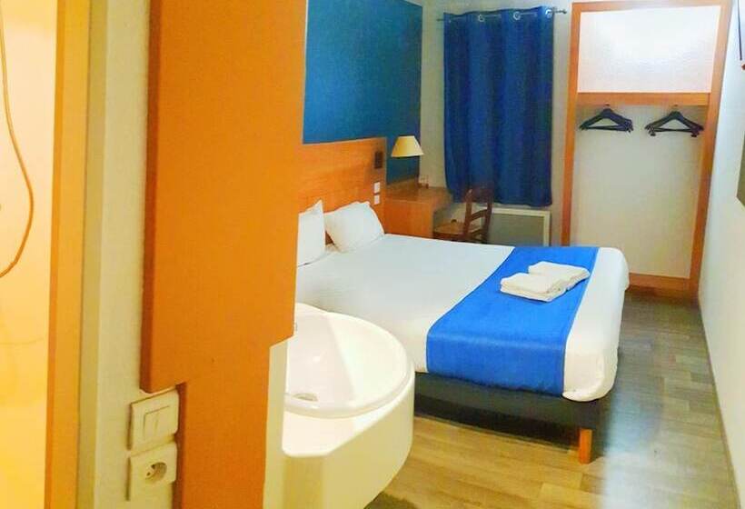 Отель Glisy Hôtel