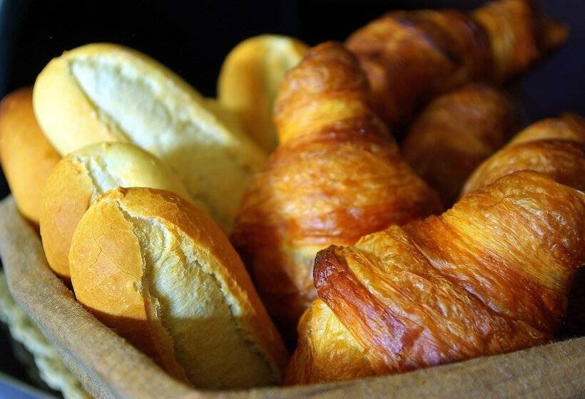 Hotel Hôtel Akena De Clermont Creil