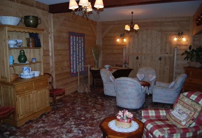 בית מלון כפרי Hôtel De La Couronne