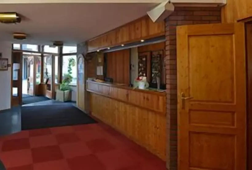 Hotelli Hôtel Les écrins