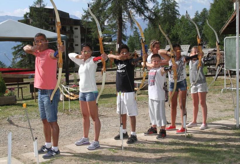 فندق Hôtel Les écrins