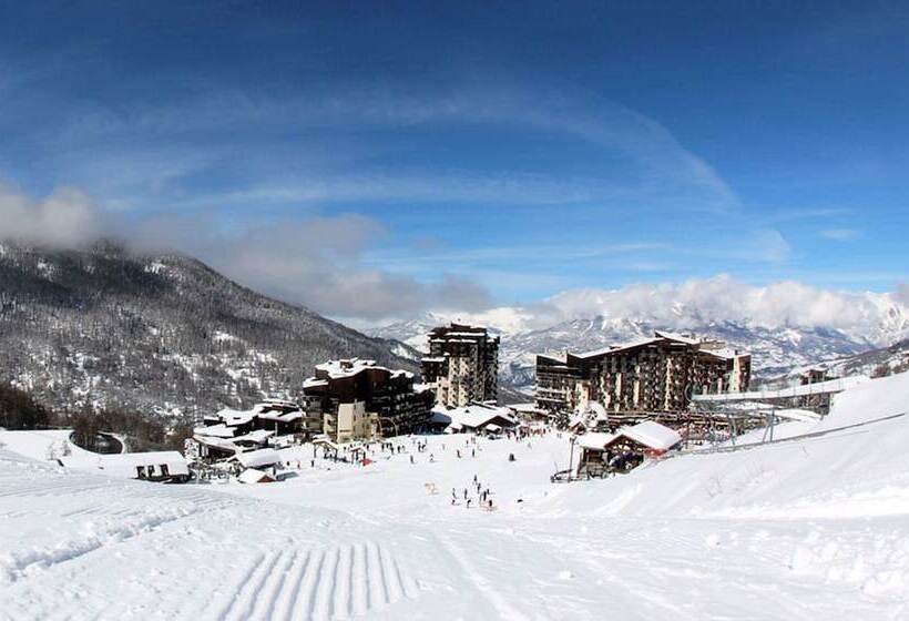 فندق Hôtel Les écrins