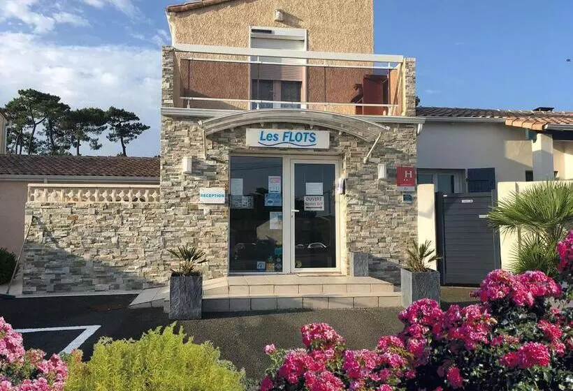 ホテル Hôtel Résidence Les Flots