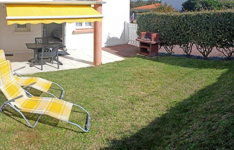 فندق Hôtel Résidence Les Flots