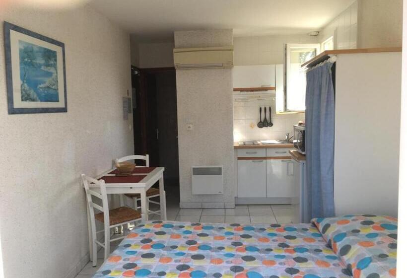 فندق Hôtel Résidence Les Flots