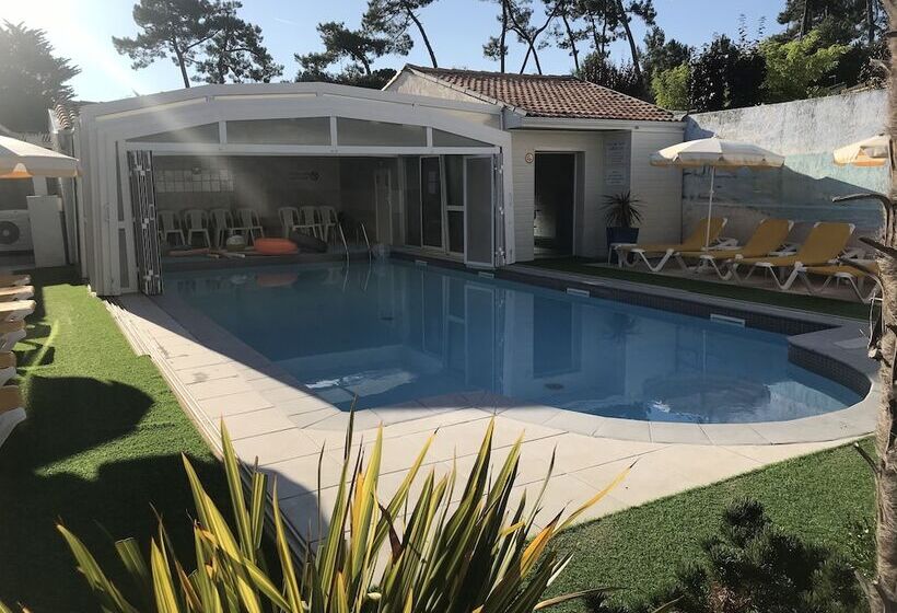 فندق Hôtel Résidence Les Flots