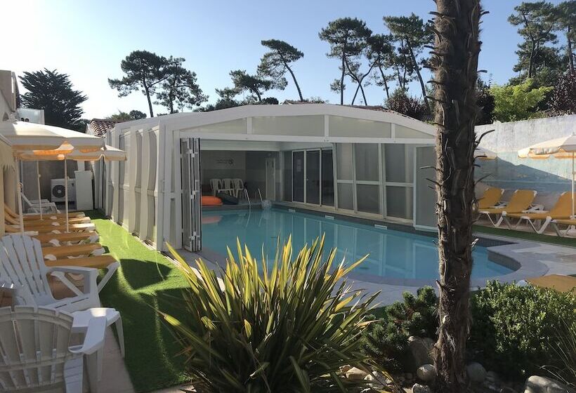 فندق Hôtel Résidence Les Flots