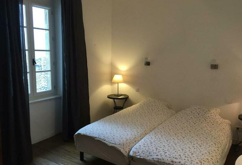 Отель Hôtel Saint Laurans