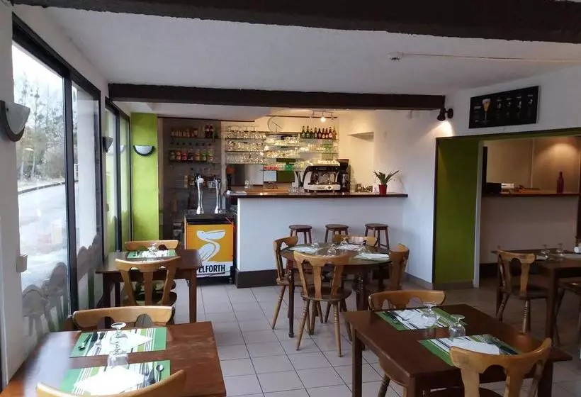 ホテル Hôtel Restaurant De L Ecluse 79