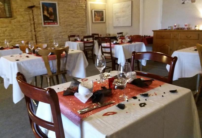 호텔 Hôtel Restaurant De L Ecluse 79