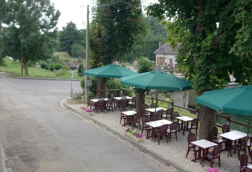 호텔 Hôtel Restaurant De L Ecluse 79