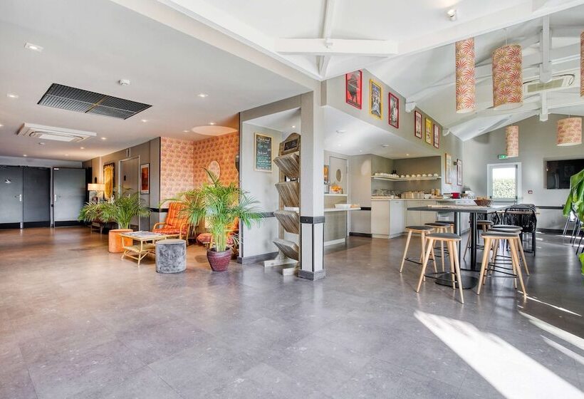 בית מלון כפרי Kyriad Bordeaux Sud  Villenave D Ornon