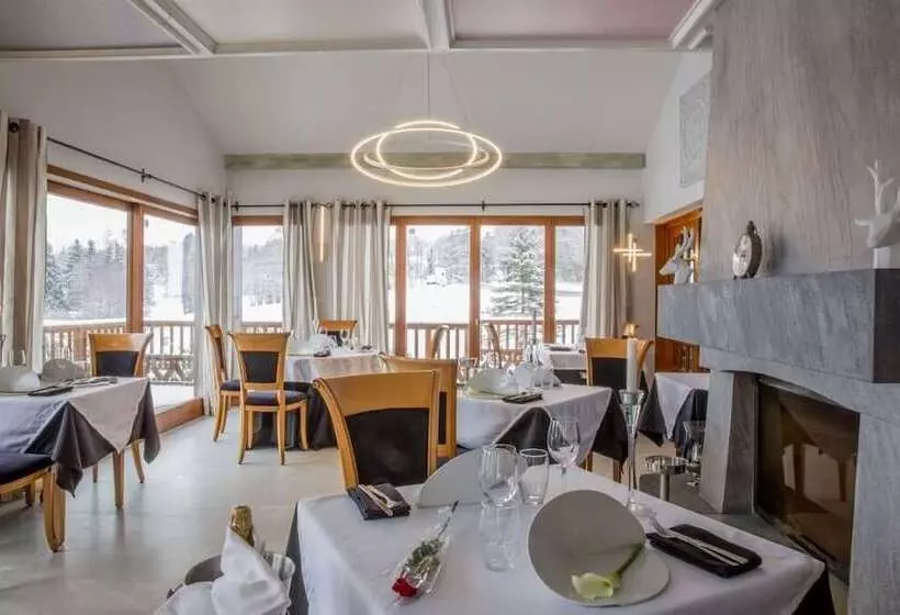 ホテル L Ancolie Chalet Du Lac