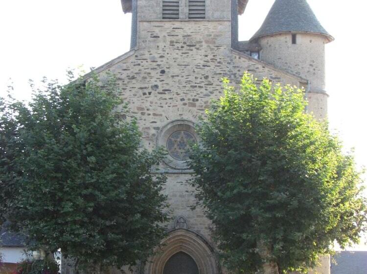 酒店 Logis Hôtel Restaurant L Oustal