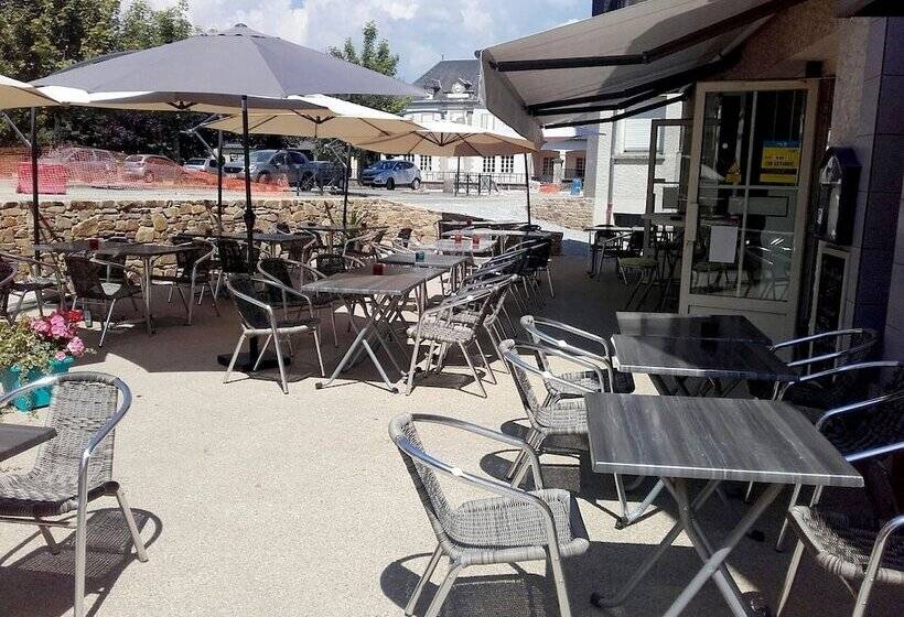 酒店 Logis Hôtel Restaurant L Oustal