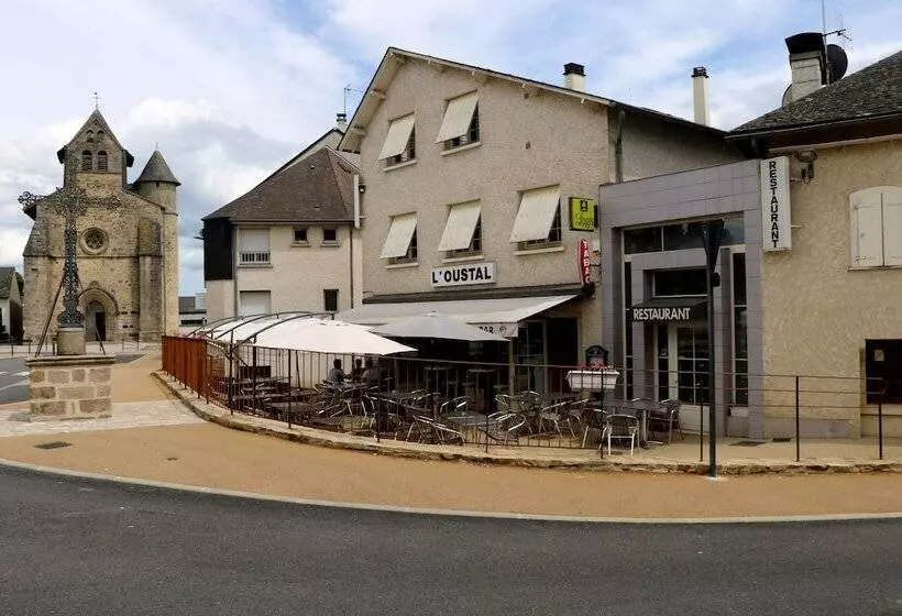 Hotelli Logis Hôtel Restaurant L Oustal