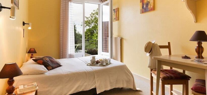 酒店 Logis Hôtel Restaurant L Oustal