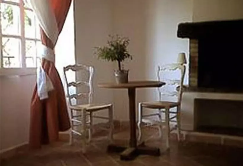 ホテル La Bastide Du Paradou