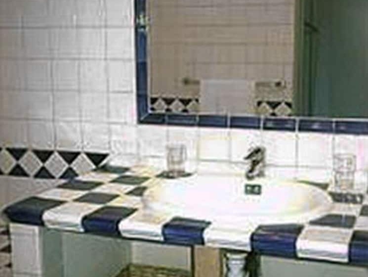 בית מלון כפרי La Bastide Du Paradou