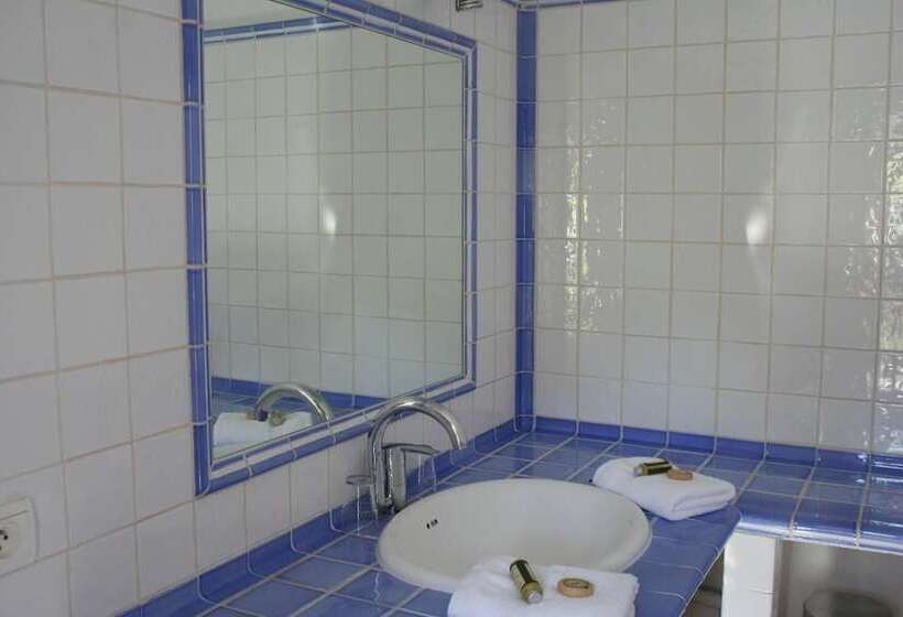 בית מלון כפרי La Bastide Du Paradou