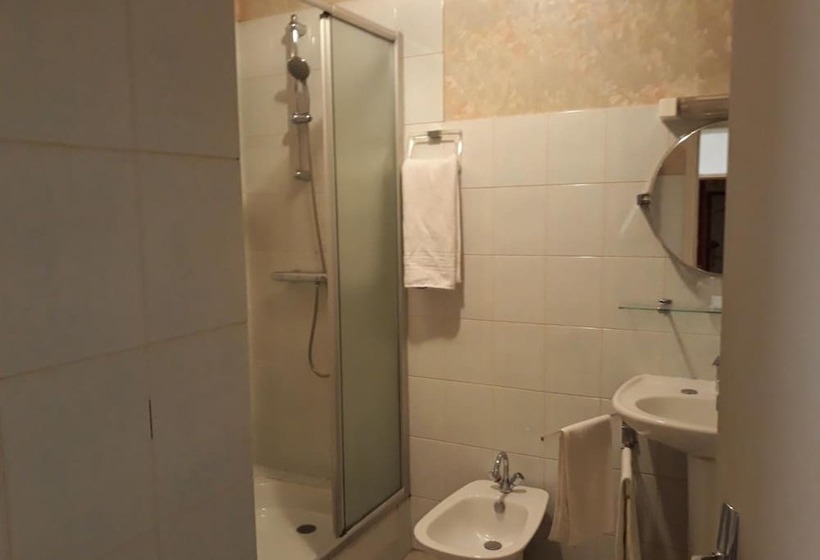 فندق La Caravelle