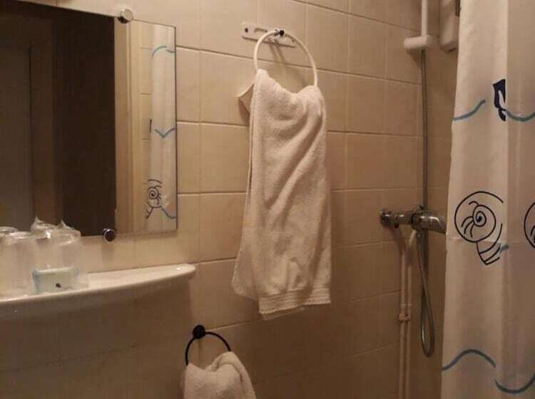 فندق La Caravelle