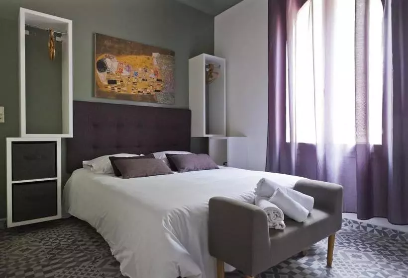 Hotel Le 126