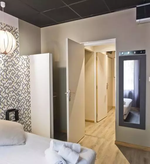 Hotel Le 126