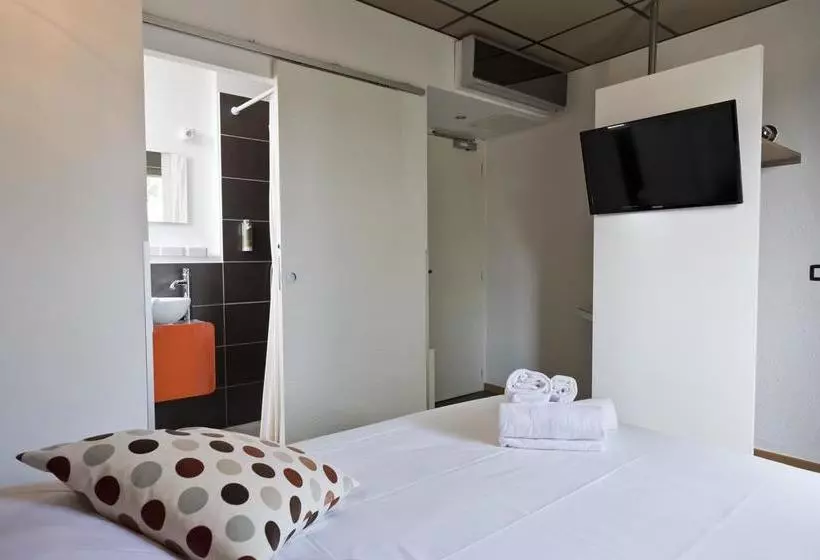Hotel Le 126