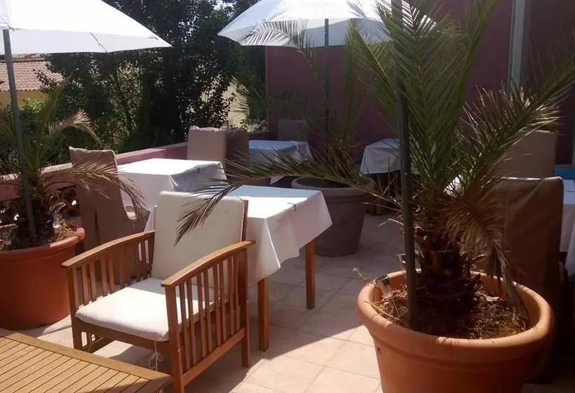 Hotel Le 126