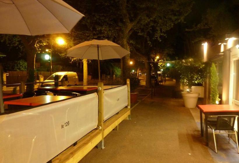 فندق Le 126