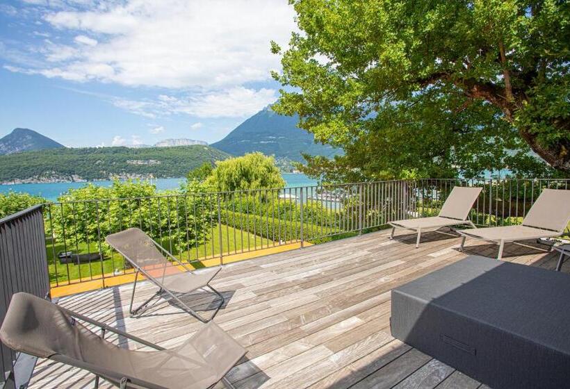 Отель Le Clos Marcel